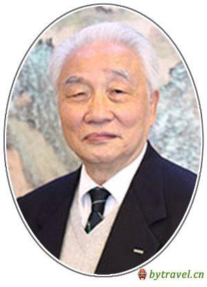 邱蔚六