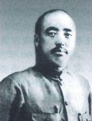 李服膺
